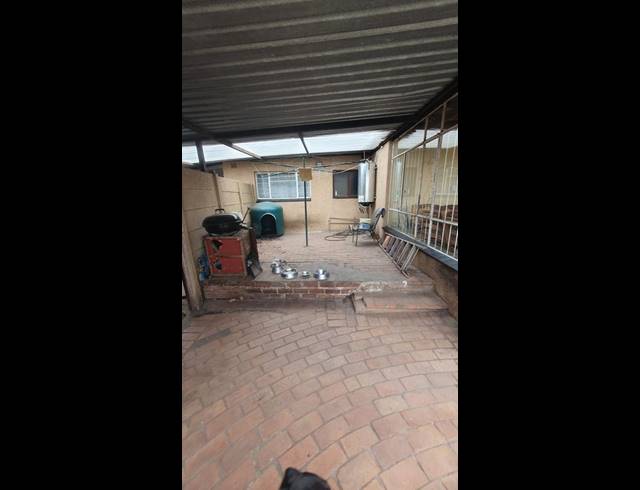 3 BEDROOM HOUSE FOR SALE IN MALVERN